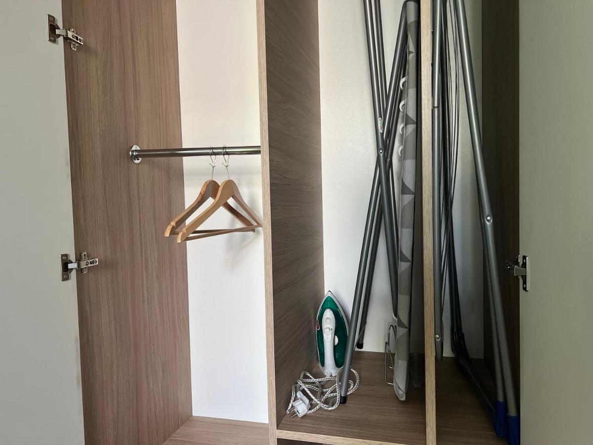 K22 Large Apart Slawinska 509 Varsó Kültér fotó